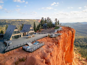 Zen Nest Eagle & Falcon Cabins